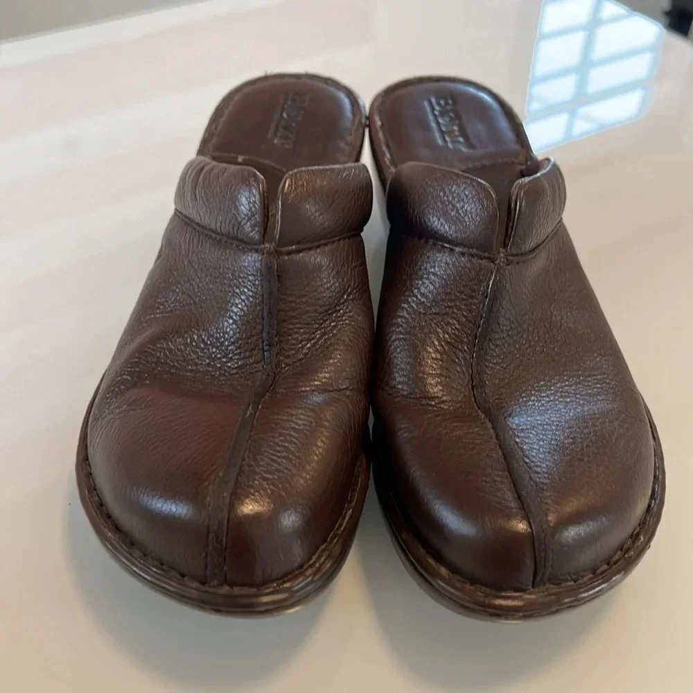 Born Mules Brown Leather women size 9‎ or 40.5